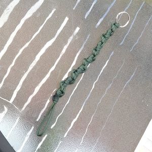 Spiral Paracord keychain